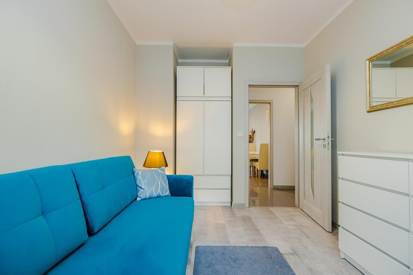 Family Apartment Zoliborz By Noclegi Renters 华沙 外观 照片