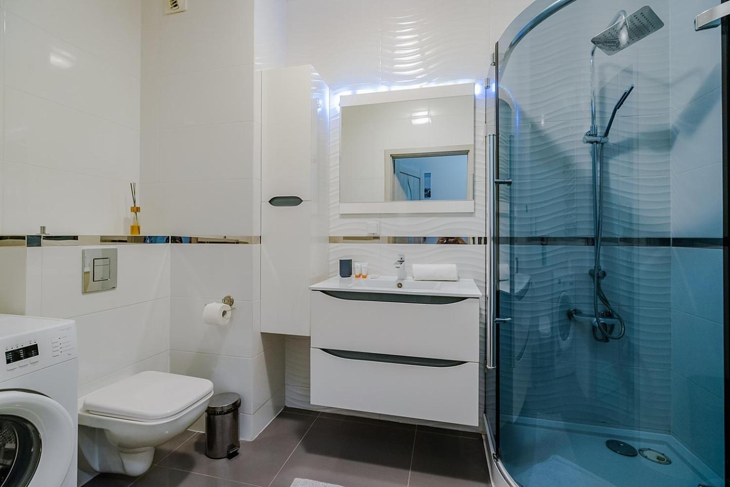Family Apartment Zoliborz By Noclegi Renters 华沙 外观 照片